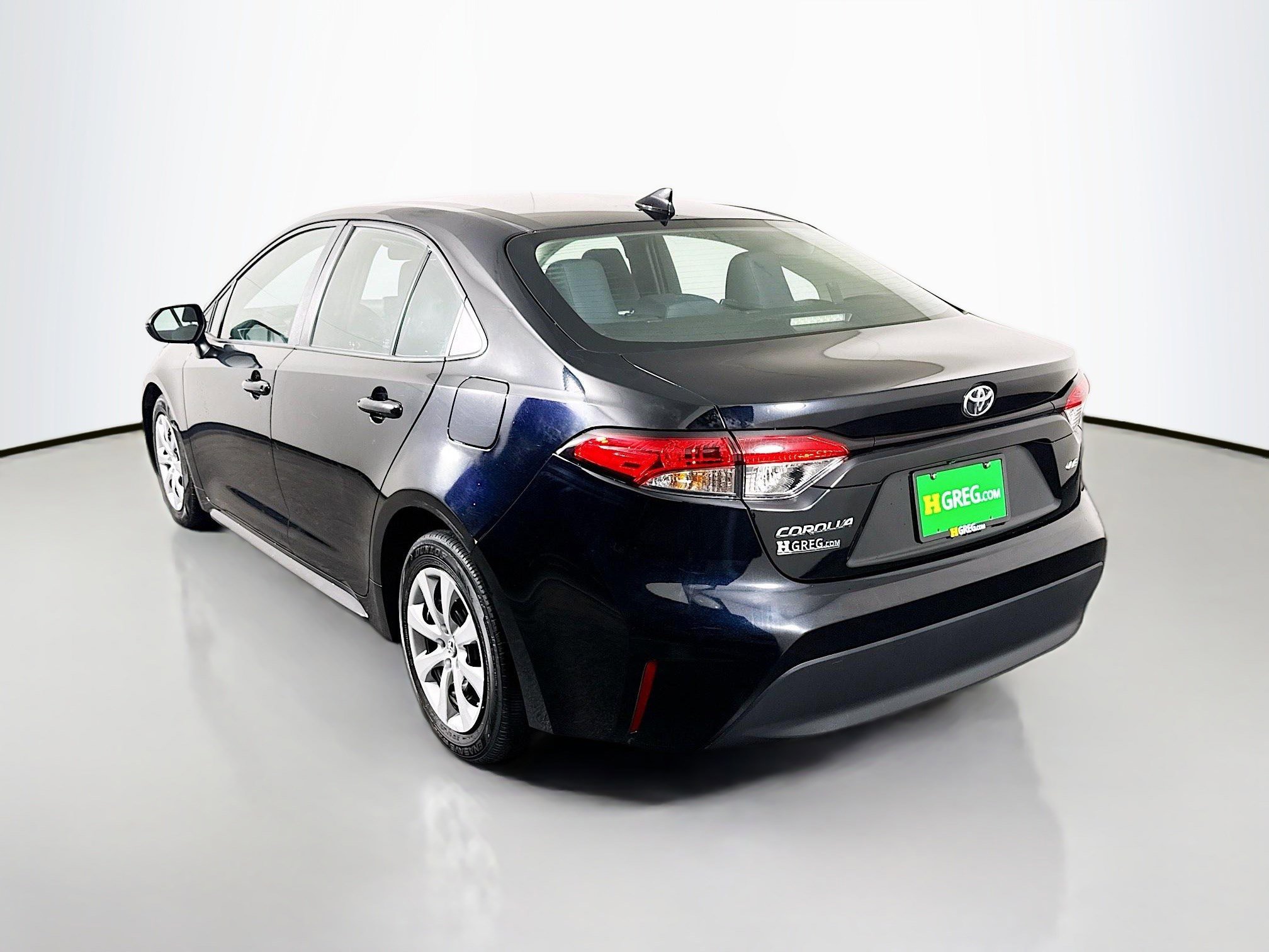 Used 2023 Toyota Corolla LE FWD image 7
