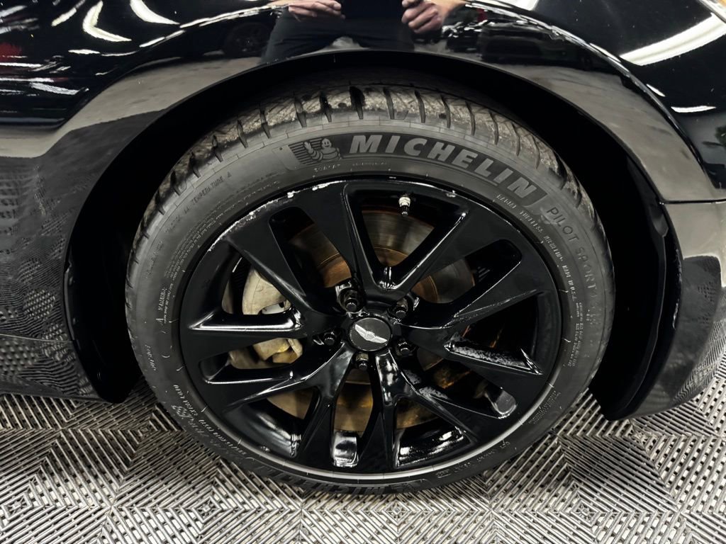 Used 2016 Hyundai Genesis 3.8 RWD image 18