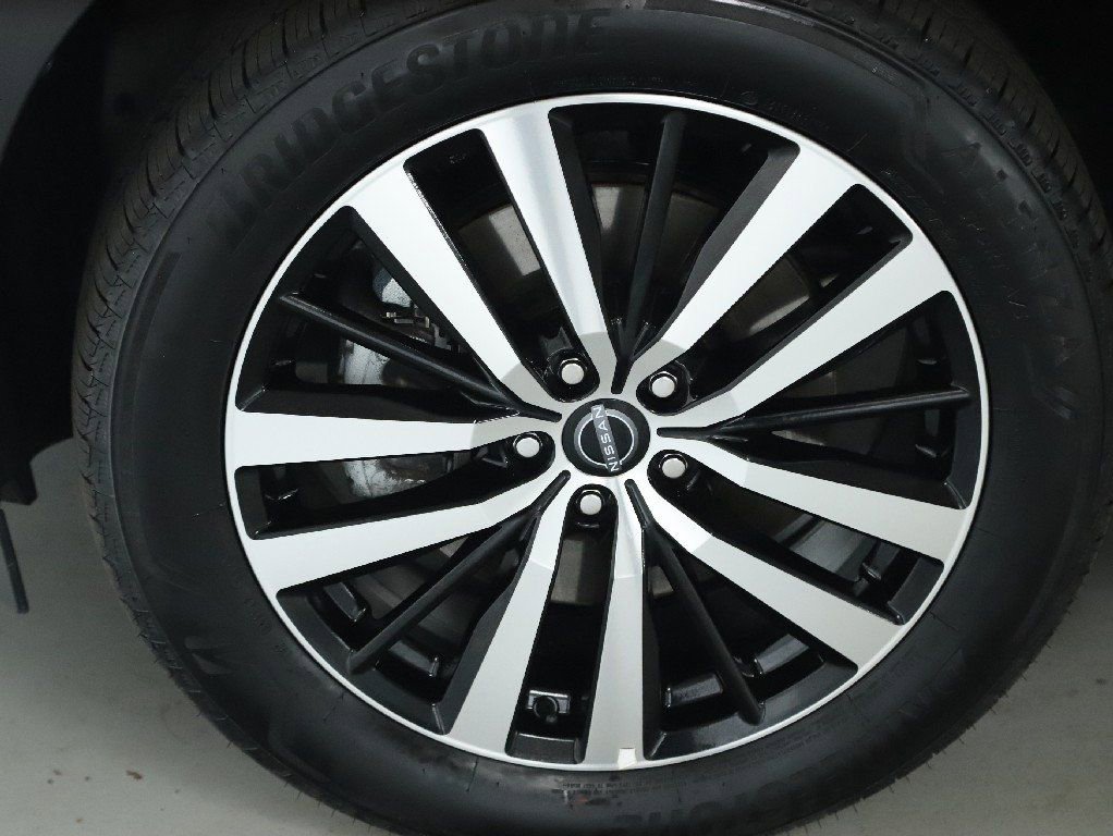 Certified 2024 Nissan Pathfinder Platinum w/ Cargo Package image 42