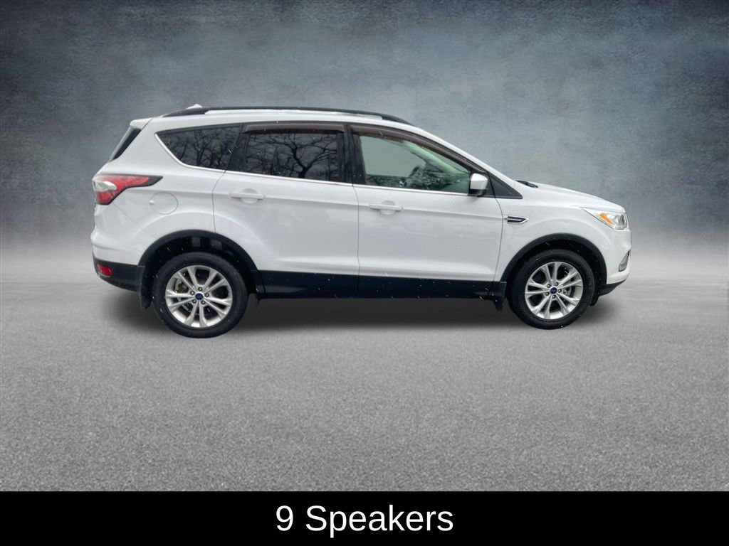 Used 2017 Ford Escape SE w/ Equipment Group 201A image 8