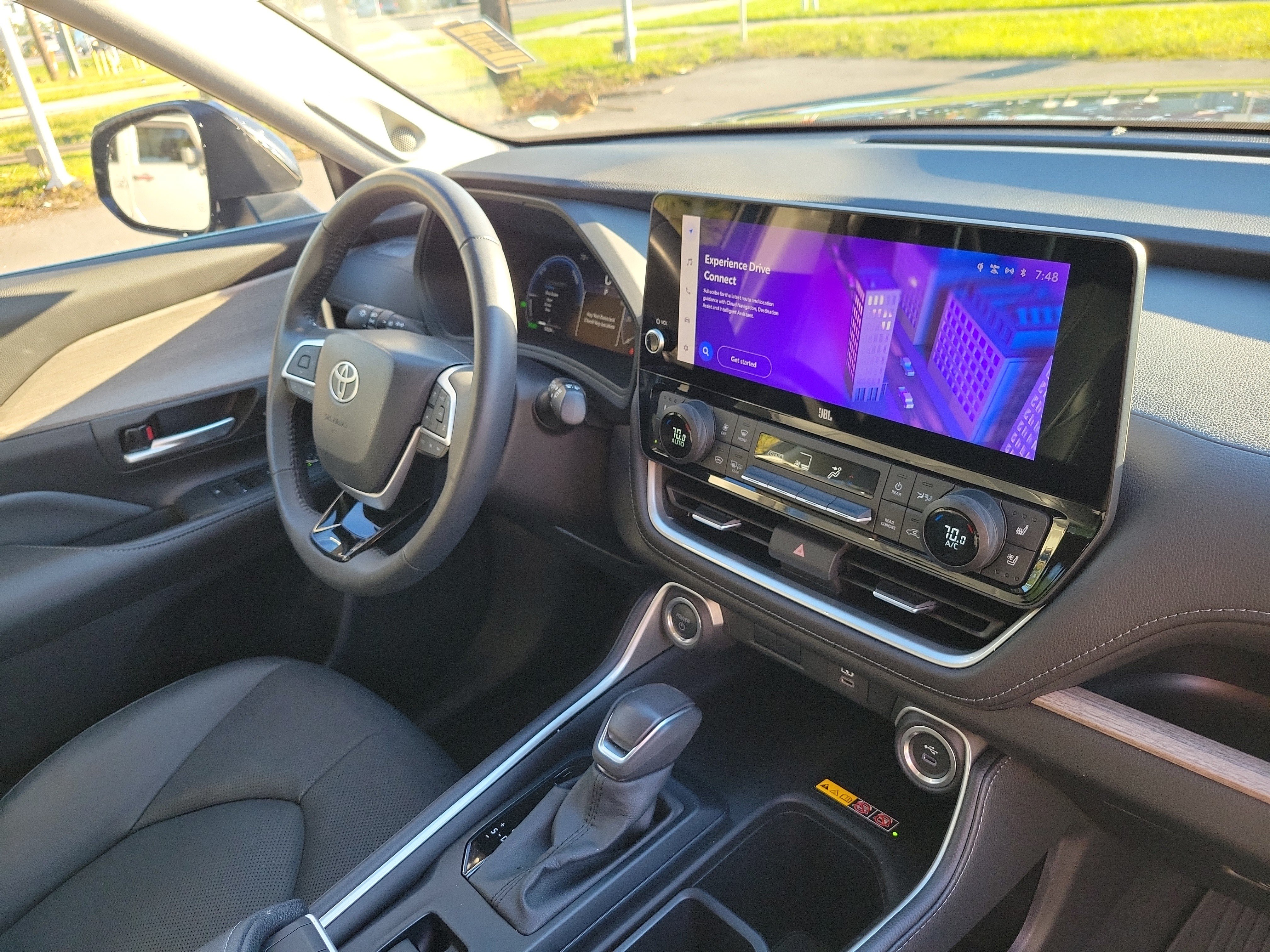 Used 2025 Toyota Grand Highlander AWD Hybrid image 6
