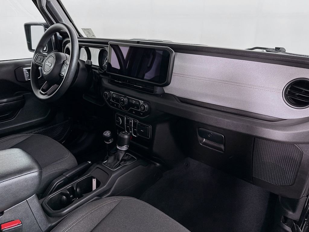 Certified 2024 Jeep Gladiator Sport image 38