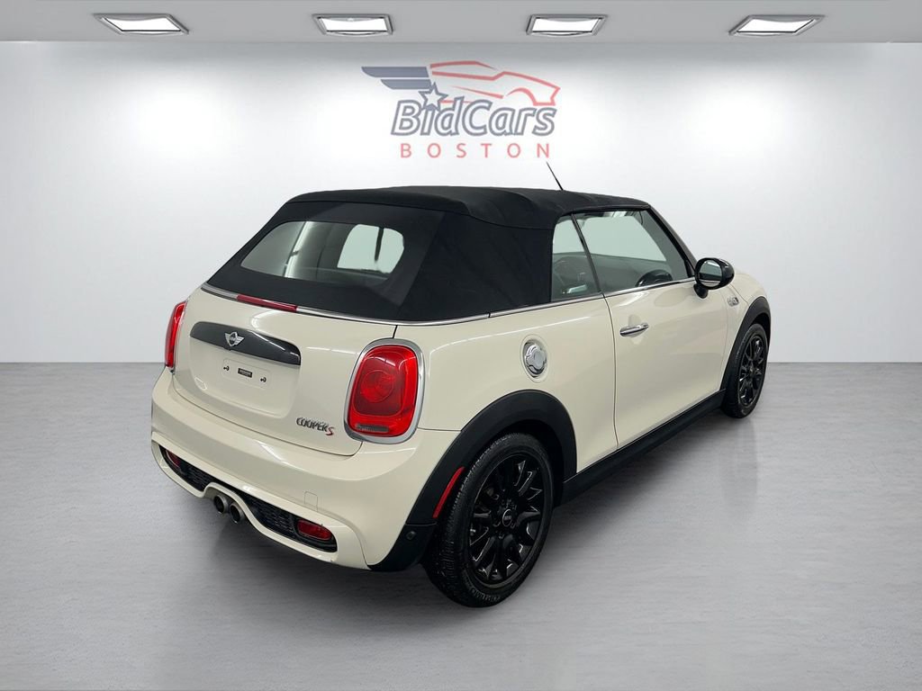 Used 2018 MINI Cooper S image 4
