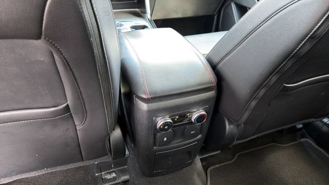 Used 2022 Ford Explorer ST-Line w/ Class IV Trailer Tow Package RWD image 21