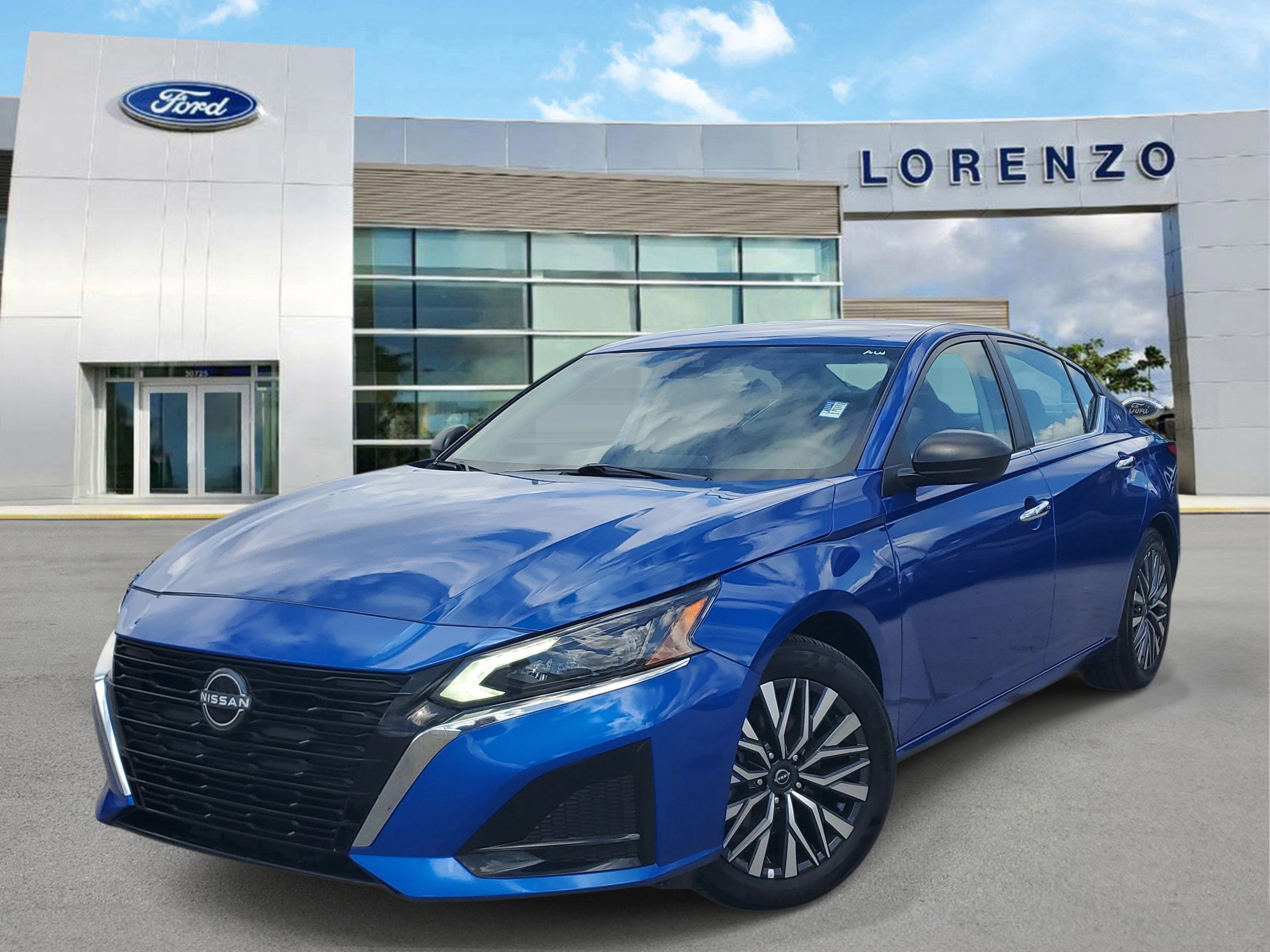 Used 2025 Nissan Altima 2.5 SV