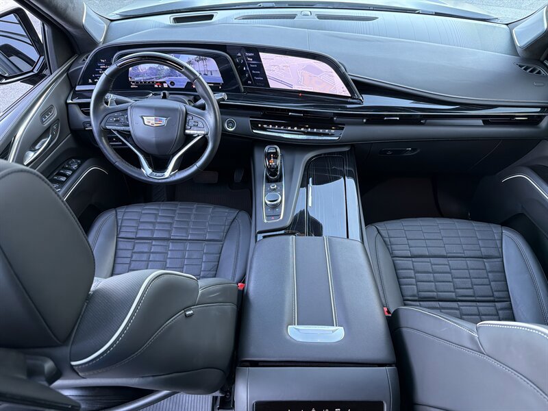 Used 2024 Cadillac Escalade V image 10