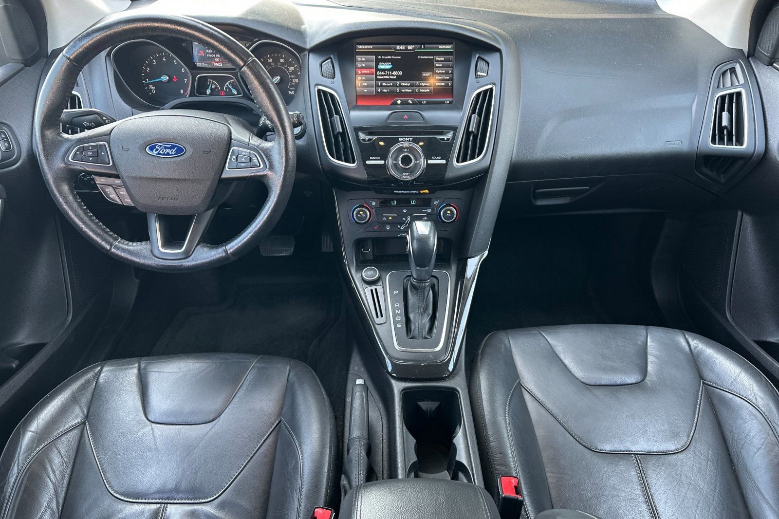 Used 2015 Ford Focus Titanium FWD image 13
