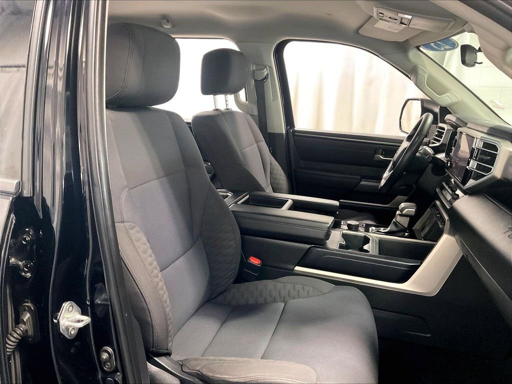 Used 2023 Toyota Tundra SR5 w/ SR5 Convenience Package AWD/4WD image 11