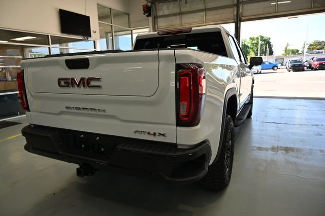 Used 2025 GMC Sierra 1500 AT4X AWD/4WD image 5