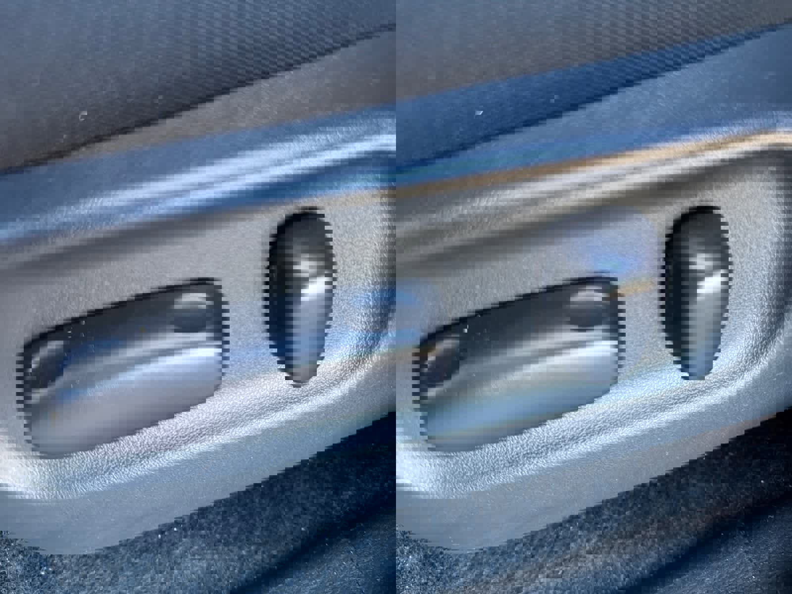 Used 2023 Toyota Tacoma TRD Off-Road w/ Advanced Technology Package image 14