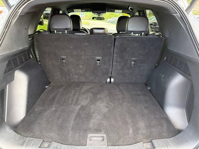 Used 2025 Ford Escape ST-Line Select AWD/4WD image 19