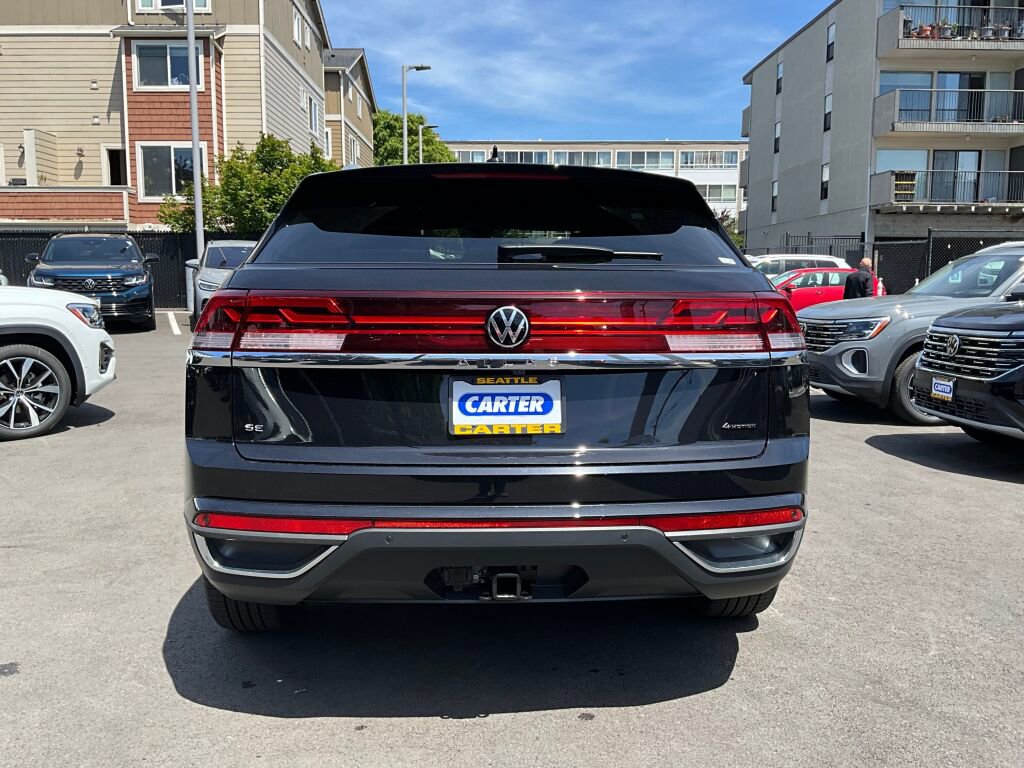 New 2025 Volkswagen Atlas Cross Sport SE image 8