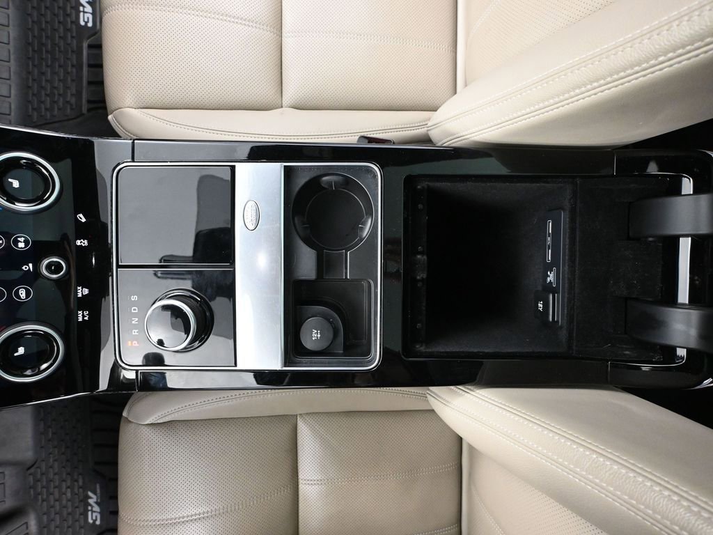 Used 2020 Land Rover Range Rover Velar R-Dynamic S image 39
