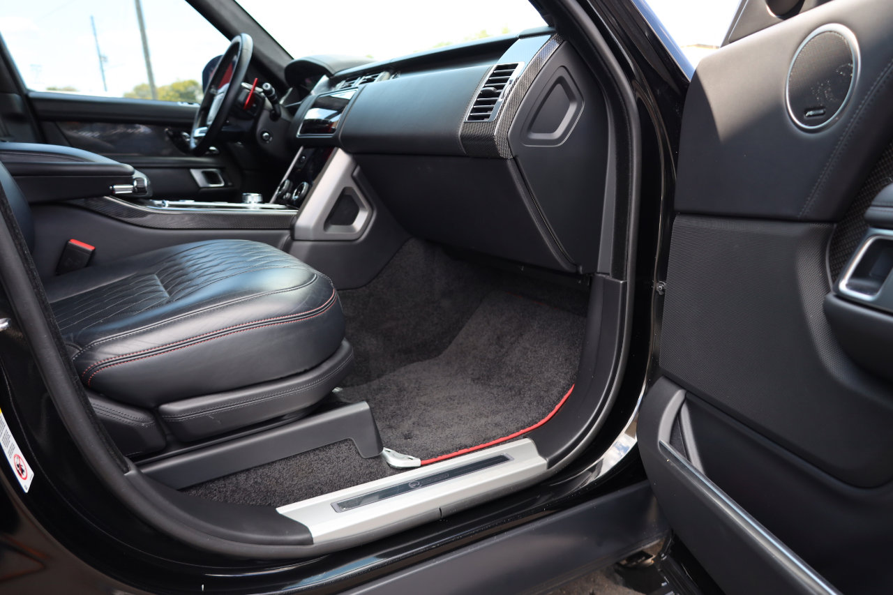 Used 2020 Land Rover Range Rover SV Autobiography Dynamic image 35