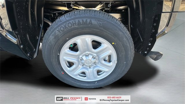 New 2026 Toyota Tundra SR image 18