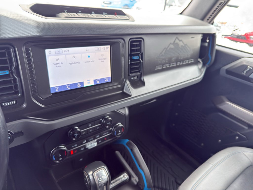 Used 2022 Ford Bronco Black Diamond w/ Sasquatch Package image 19