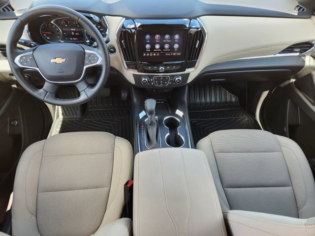 Used 2023 Chevrolet Traverse LT FWD image 26