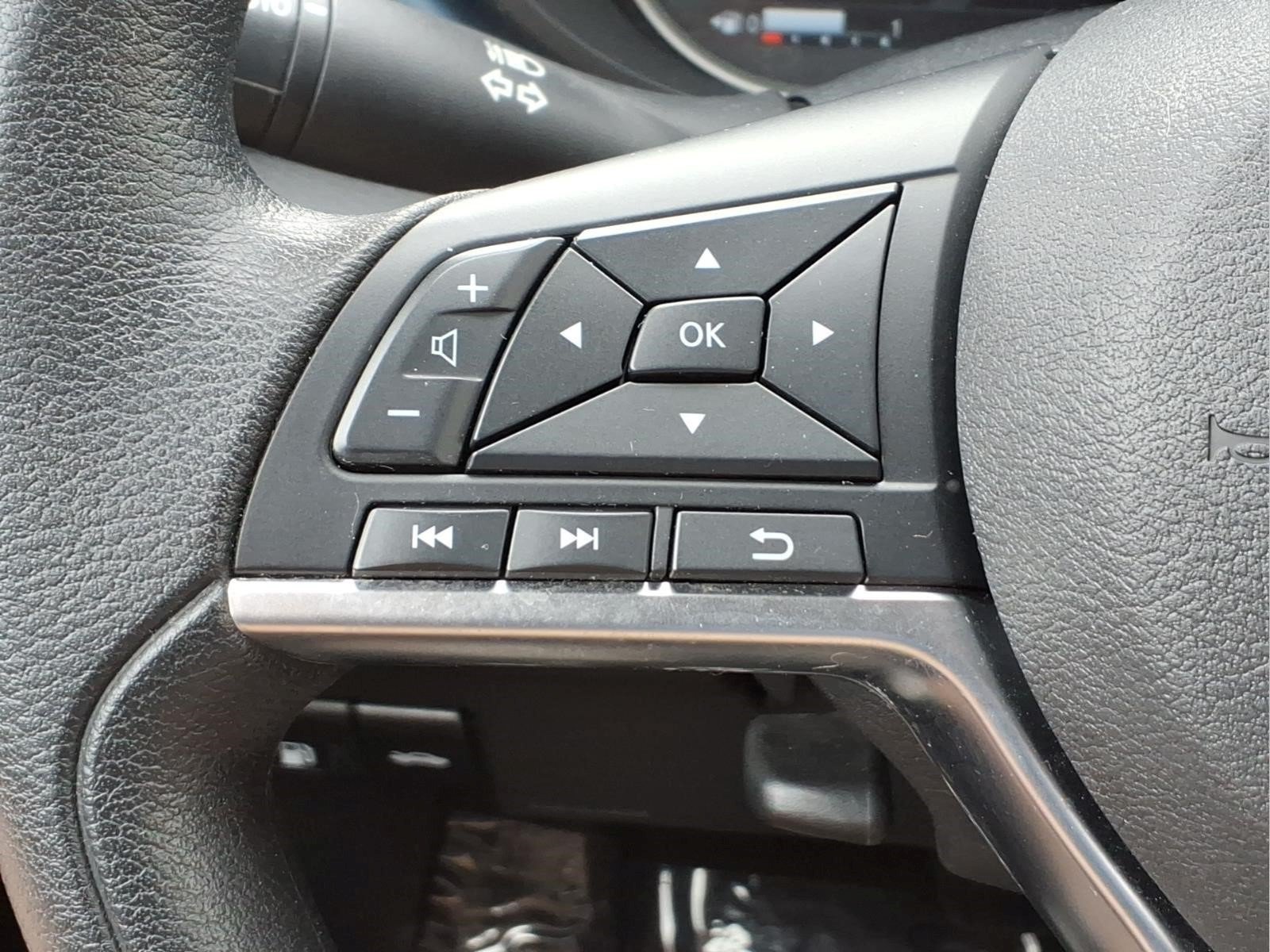 Certified 2025 Nissan Versa SV FWD image 17