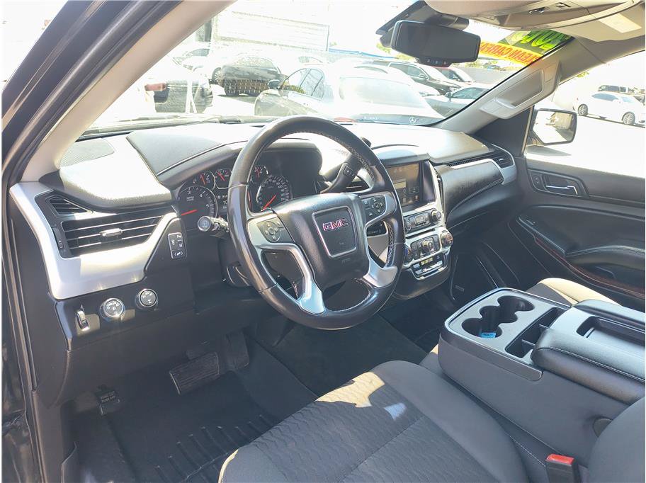 Used 2015 GMC Yukon XL SLE w/ Convenience Package AWD/4WD image 5