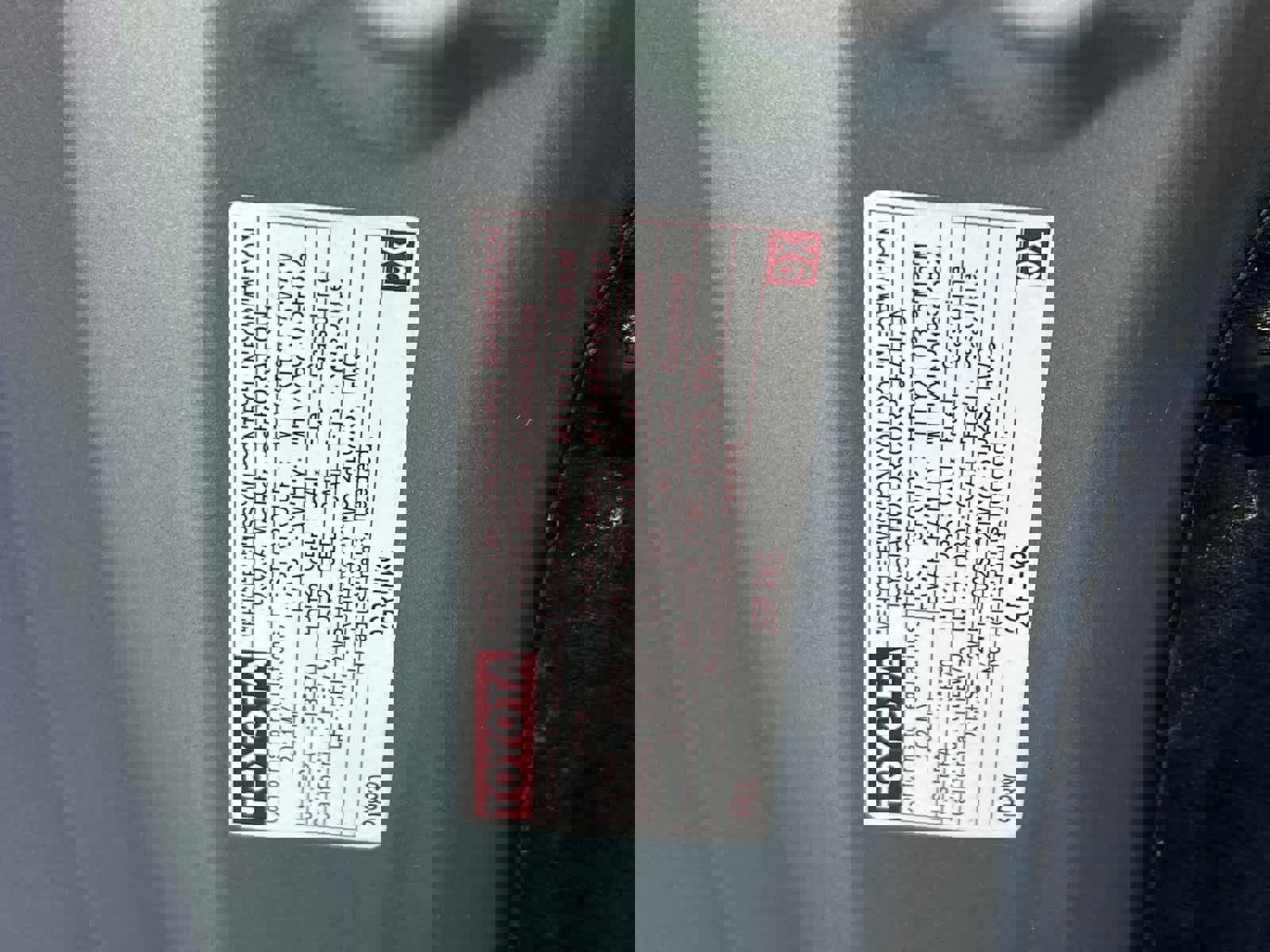 Used 2021 Toyota Highlander LE image 30