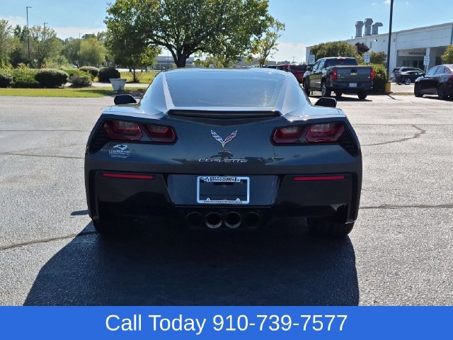 Used 2017 Chevrolet Corvette Stingray Coupe w/ 1LT RWD image 4