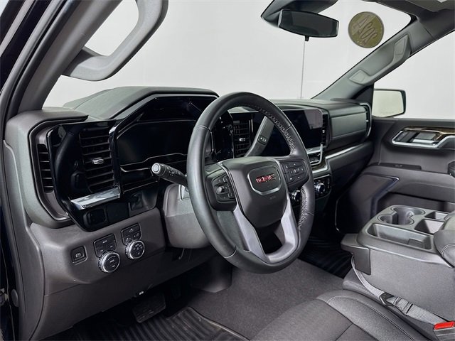 Used 2024 GMC Sierra 1500 Elevation image 9