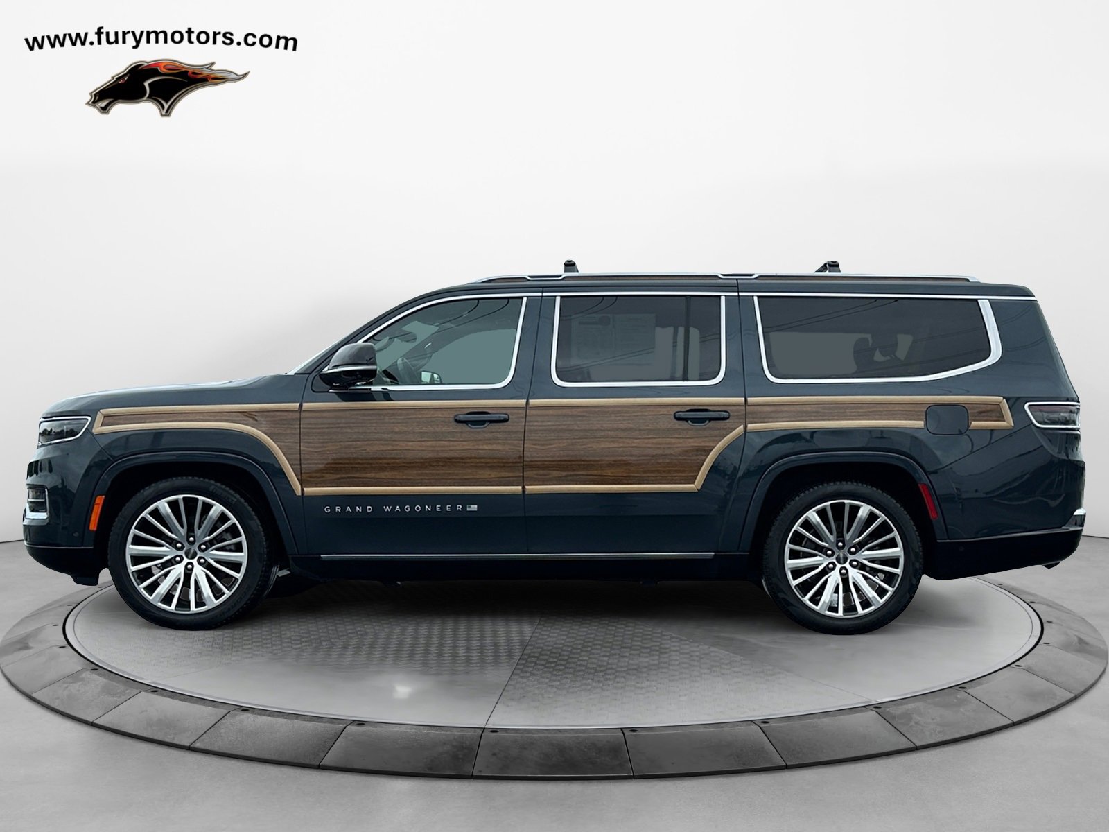 Used 2024 Jeep Grand Wagoneer L Series III w/ Rear Seat Video Group 1 image 15