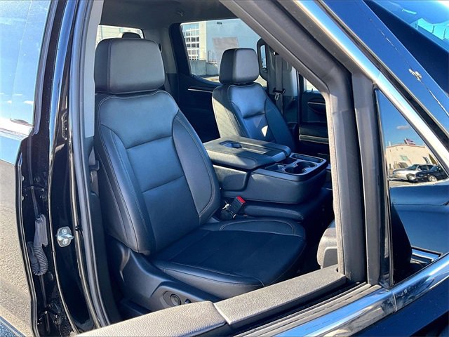 Used 2024 GMC Sierra 1500 SLT image 11