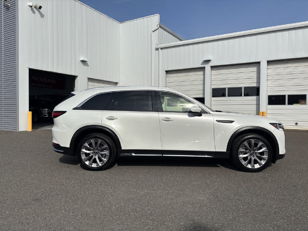 Used 2024 MAZDA CX-90 3.3 Turbo w/ Premium Package AWD/4WD image 8
