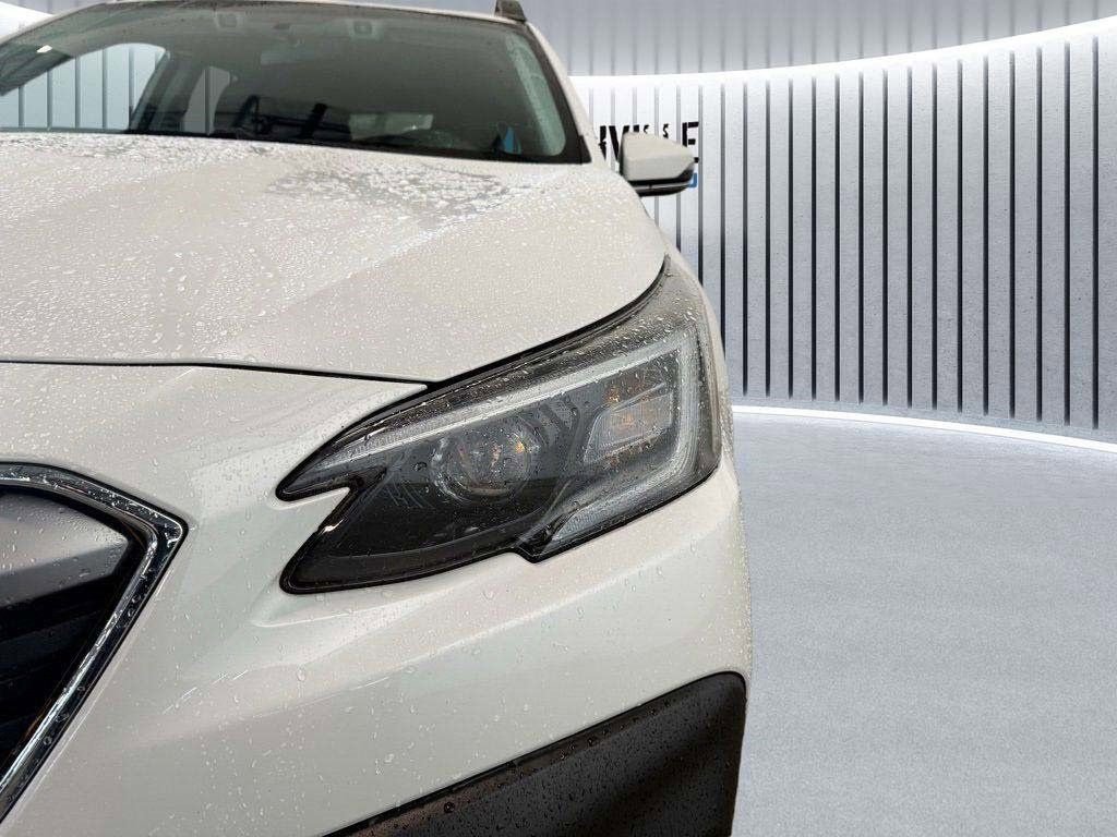 Used 2022 Subaru Outback Premium image 16