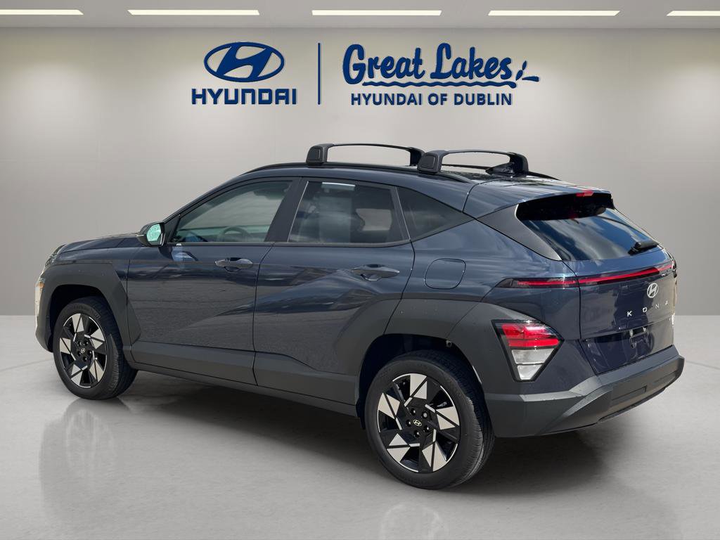 Used 2025 Hyundai Kona SEL image 3