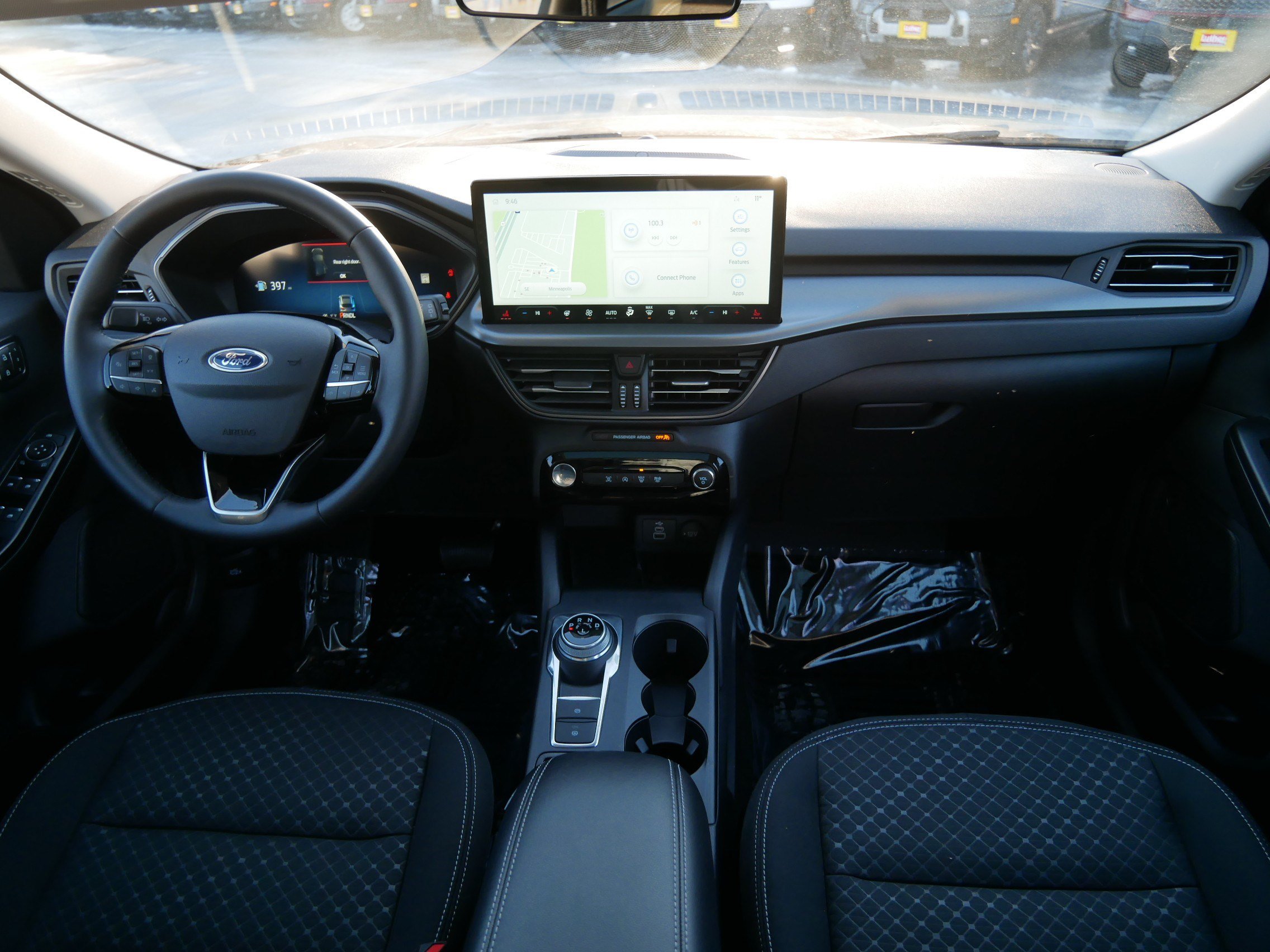 Used 2025 Ford Escape Active w/ Active Premium Tech Pack AWD/4WD image 10