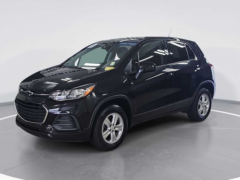 Used 2020 Chevrolet Trax LS w/ Tint and Cruise Package AWD/4WD image 9