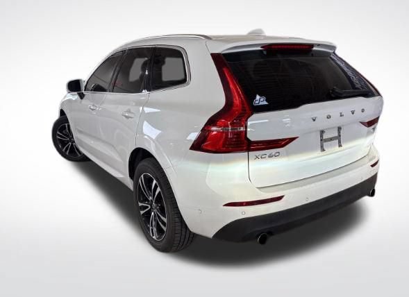 Used 2019 Volvo XC60 T6 Momentum w/ Premium Package AWD/4WD image 4