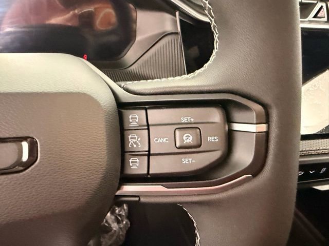 New 2026 Jeep Cherokee Overland AWD/4WD image 23