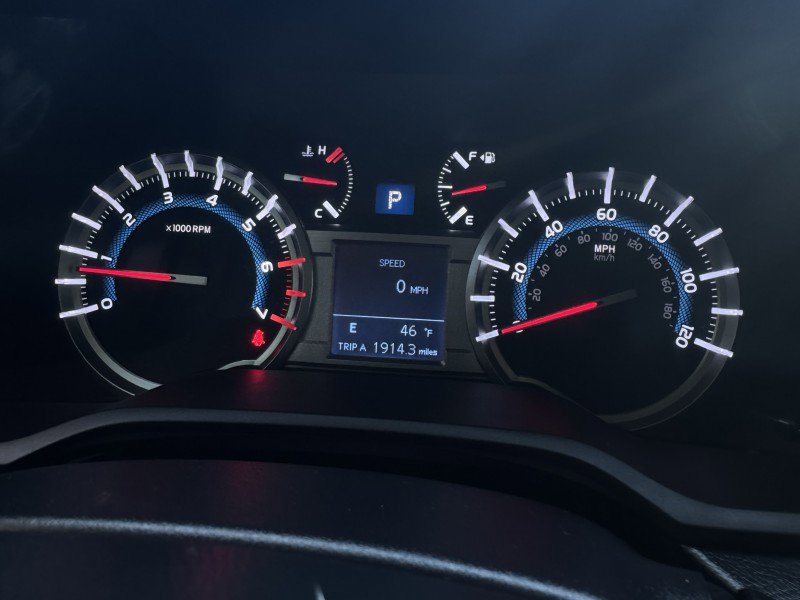 Used 2015 Toyota 4Runner SR5 image 18