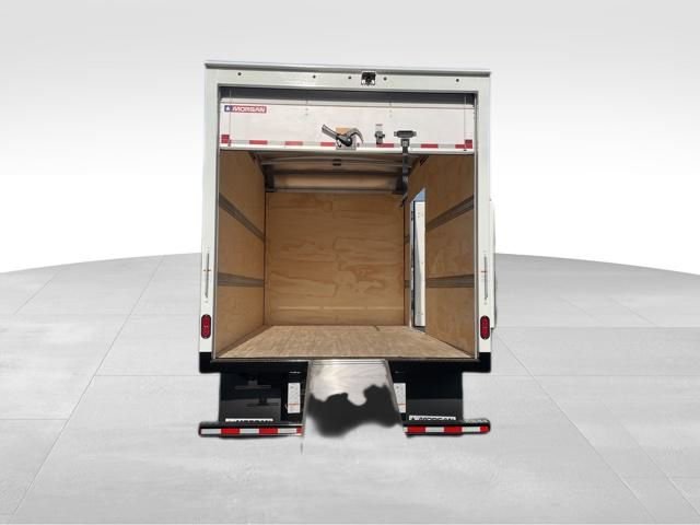 New 2025 Chevrolet Low Cab Forward 5500XG RWD image 4