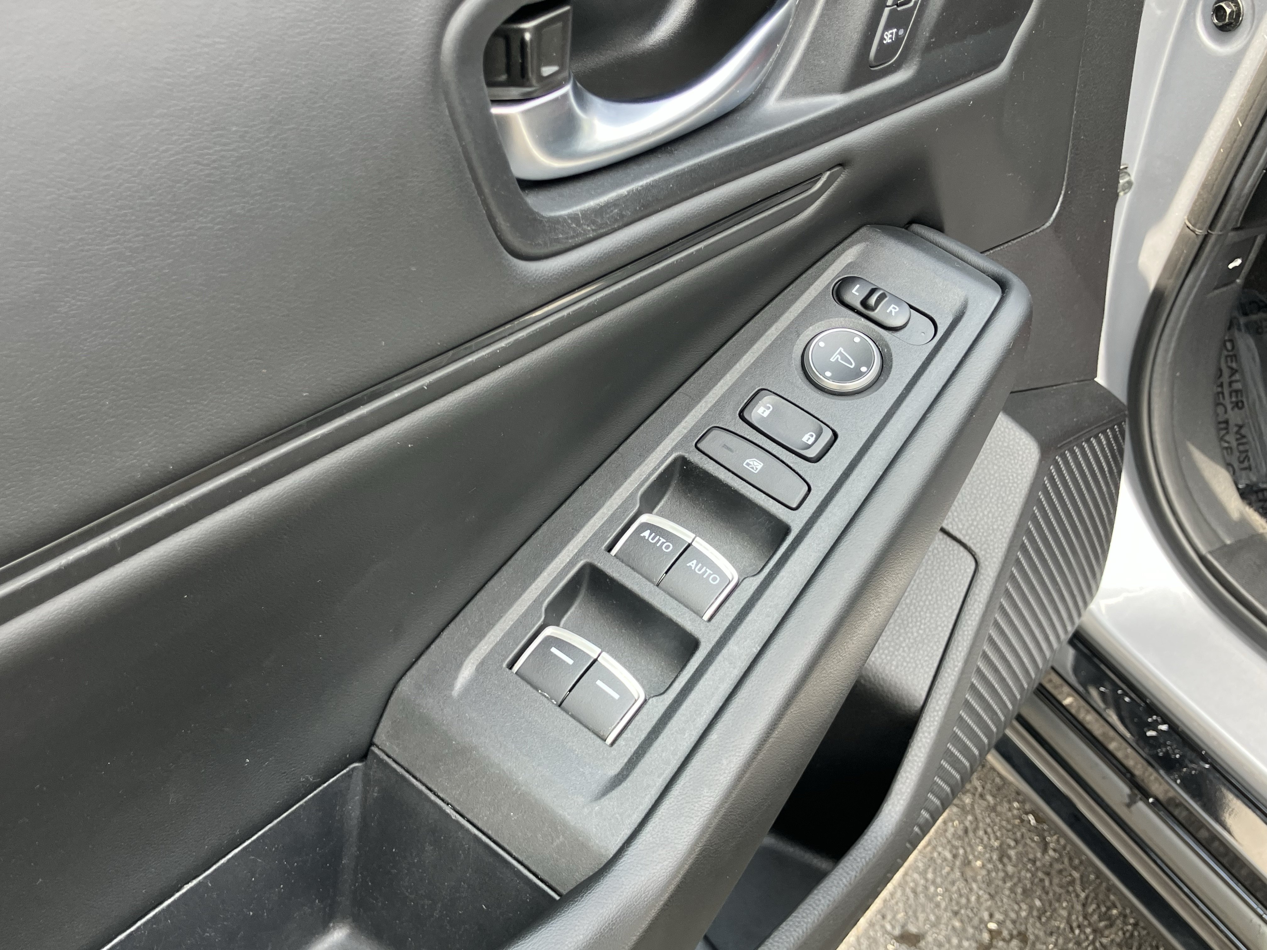 Used 2023 Honda Accord EX-L image 15
