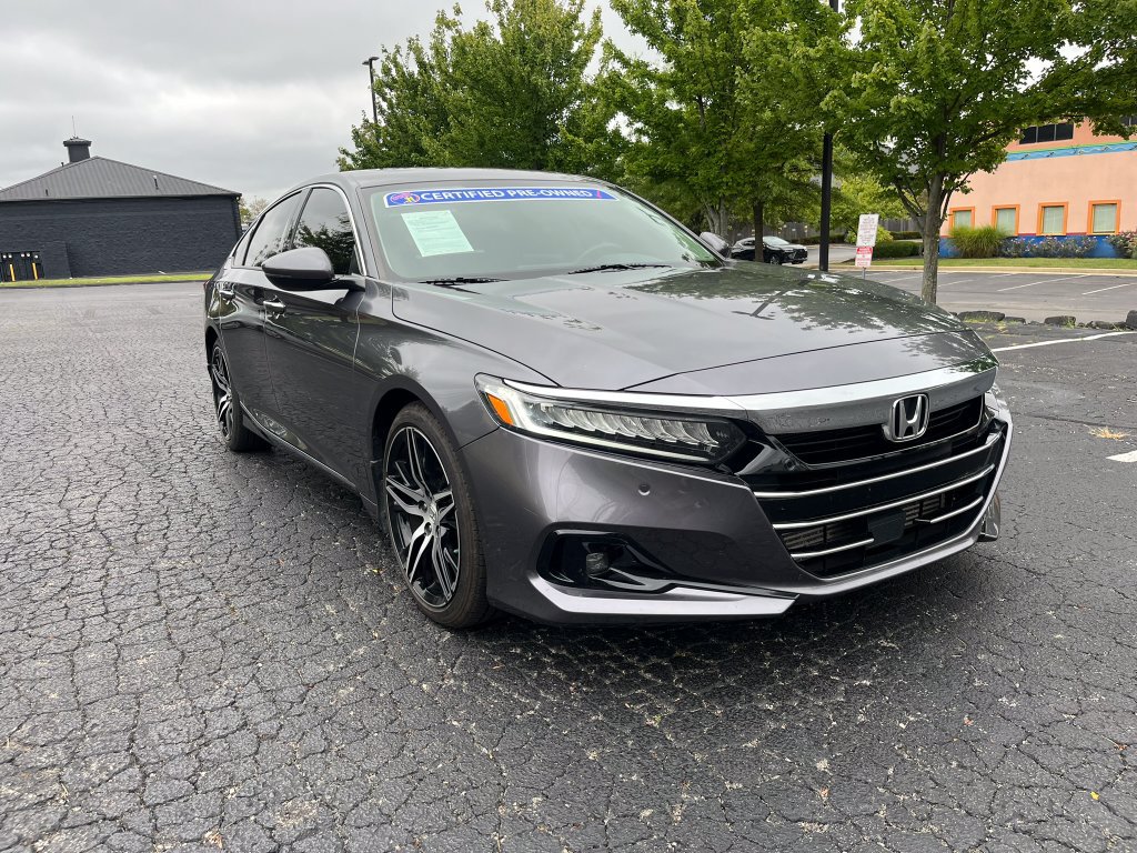 Used 2022 Honda Accord Touring image 3