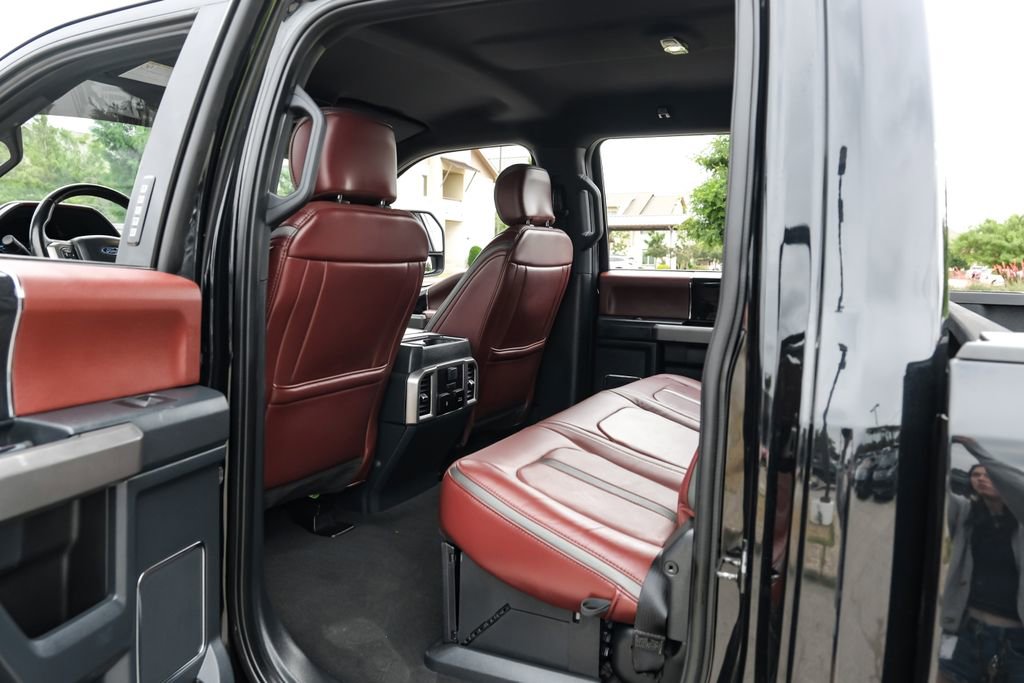 Used 2022 Ford F350 Platinum w/ FX4 Off-Road Package AWD/4WD image 41