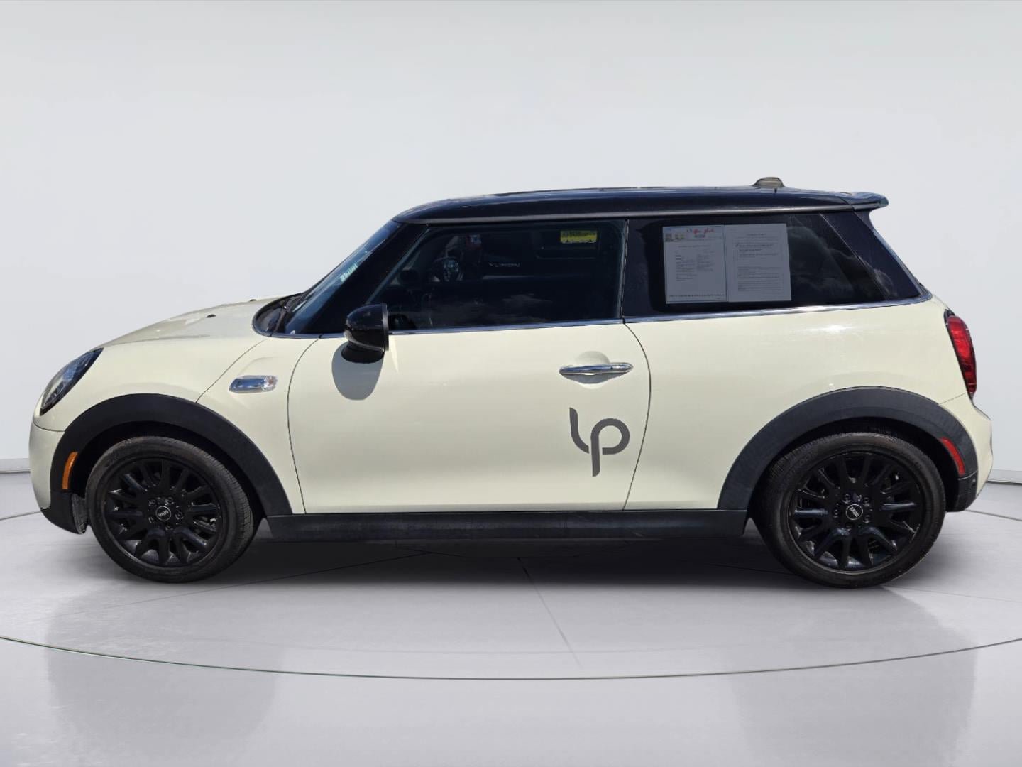 Used 2019 MINI Cooper S FWD image 5