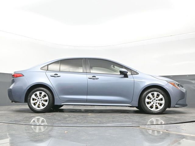 Used 2022 Toyota Corolla LE image 26