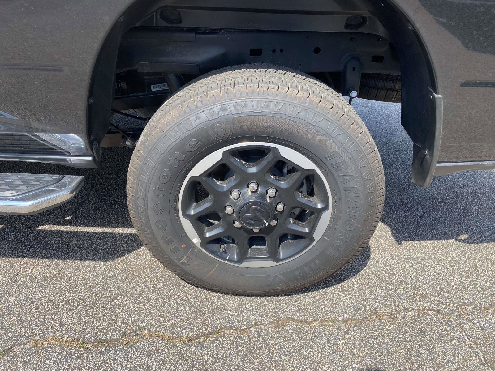 Used 2025 RAM 2500 Laramie image 21