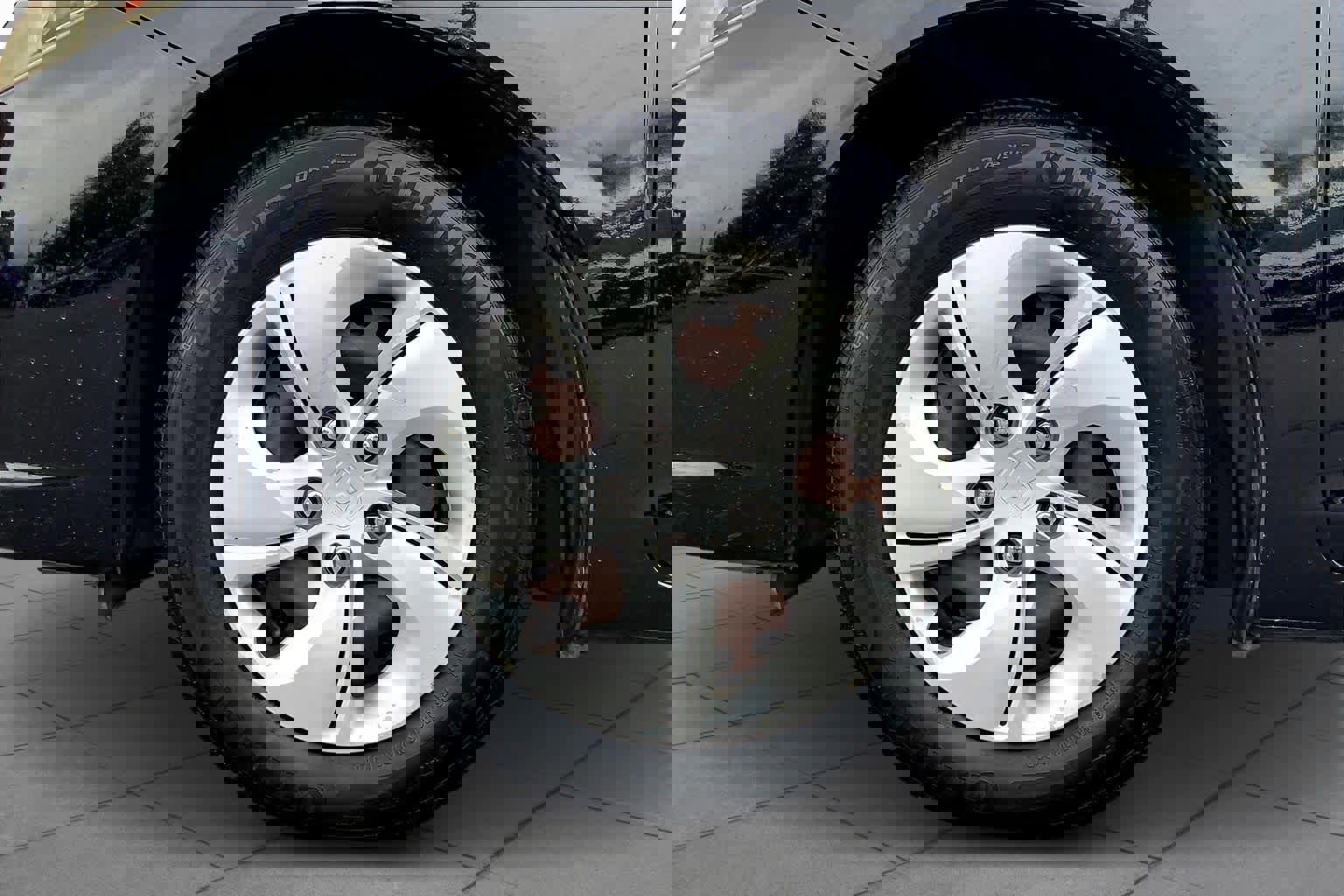 Used 2015 Honda Civic LX image 11