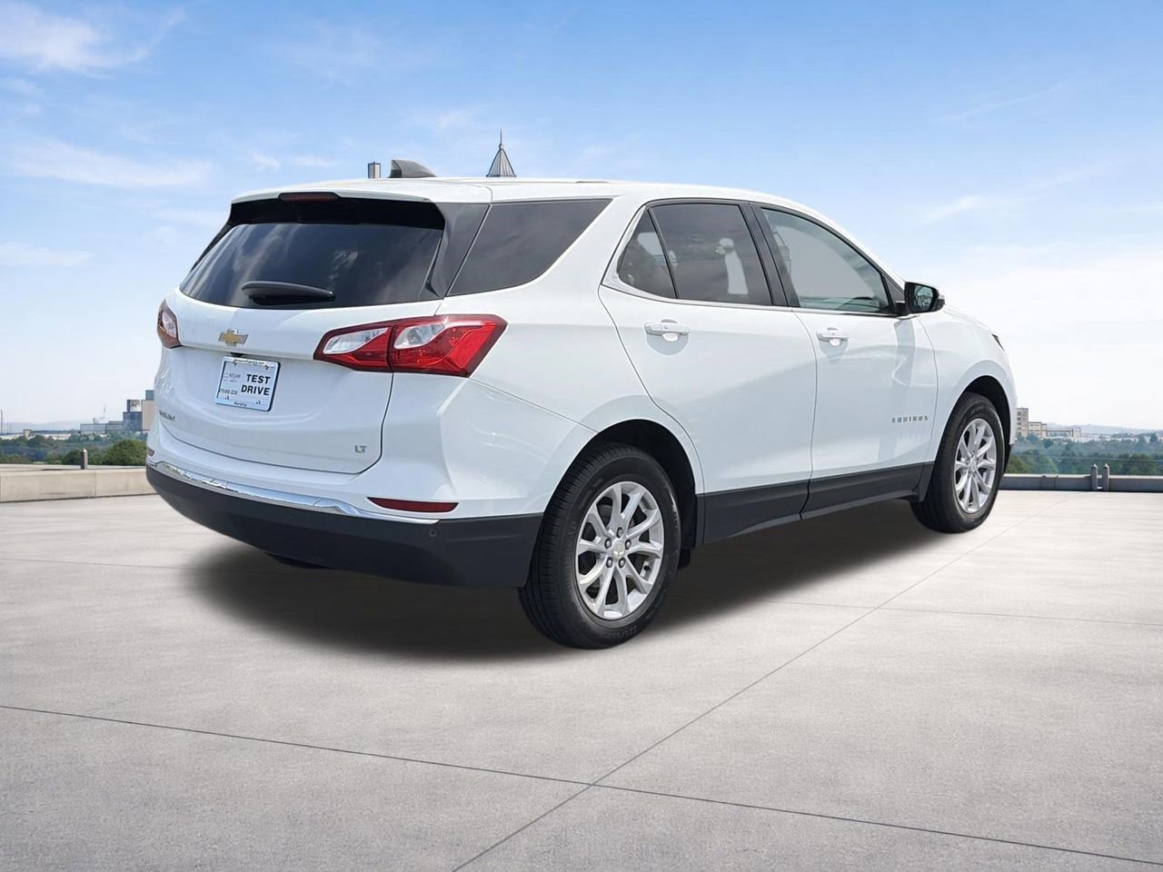 Used 2019 Chevrolet Equinox LT w/ Driver Convenience Package FWD image 5