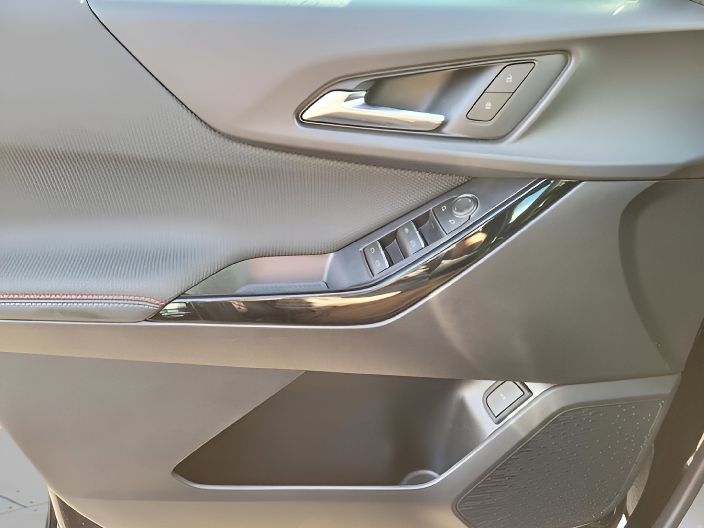 Used 2026 Chevrolet Equinox RS w/ LPO, Floor Liner Package image 20