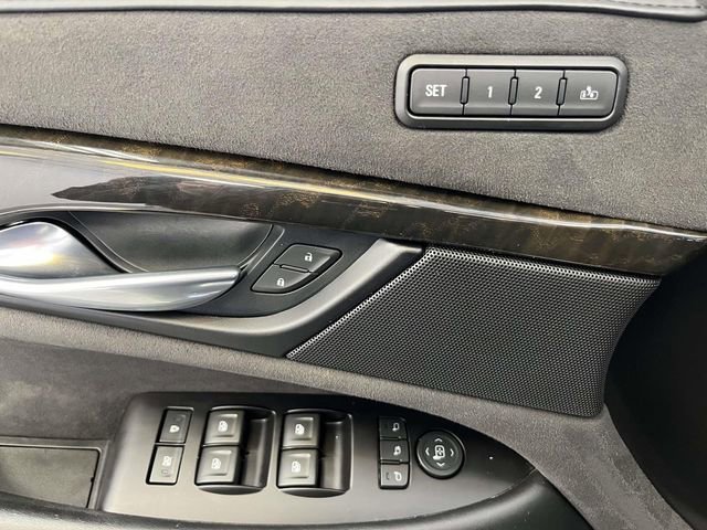 Used 2018 Cadillac Escalade Platinum image 21
