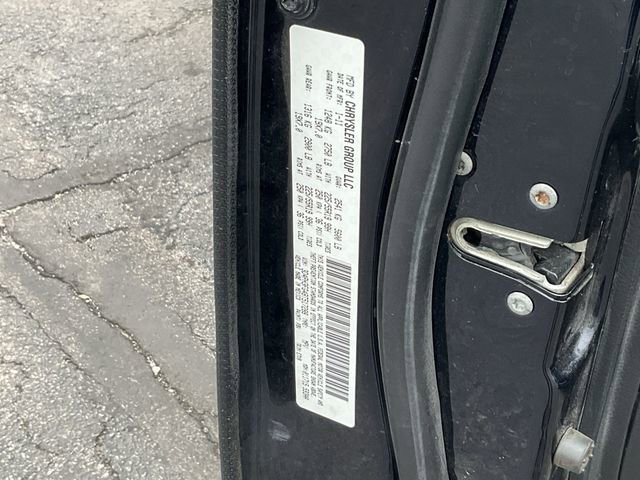 Used 2011 Dodge Journey Crew image 37