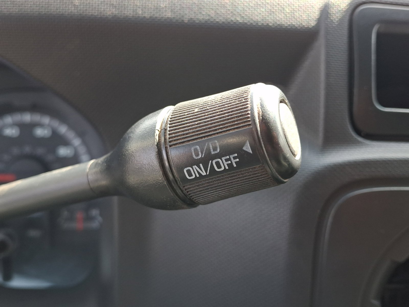 Used 2011 Ford E-250 and Econoline 250 Extended w/ Commercial Cargo Van Pkg image 17