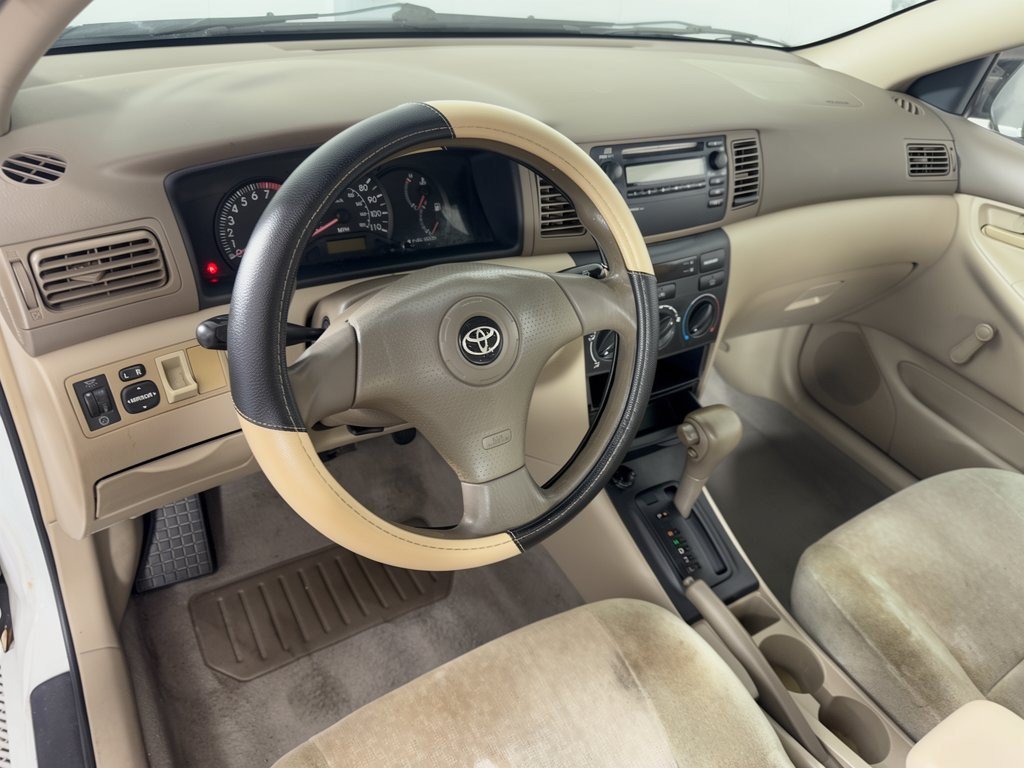 Used 2004 Toyota Corolla CE FWD image 4